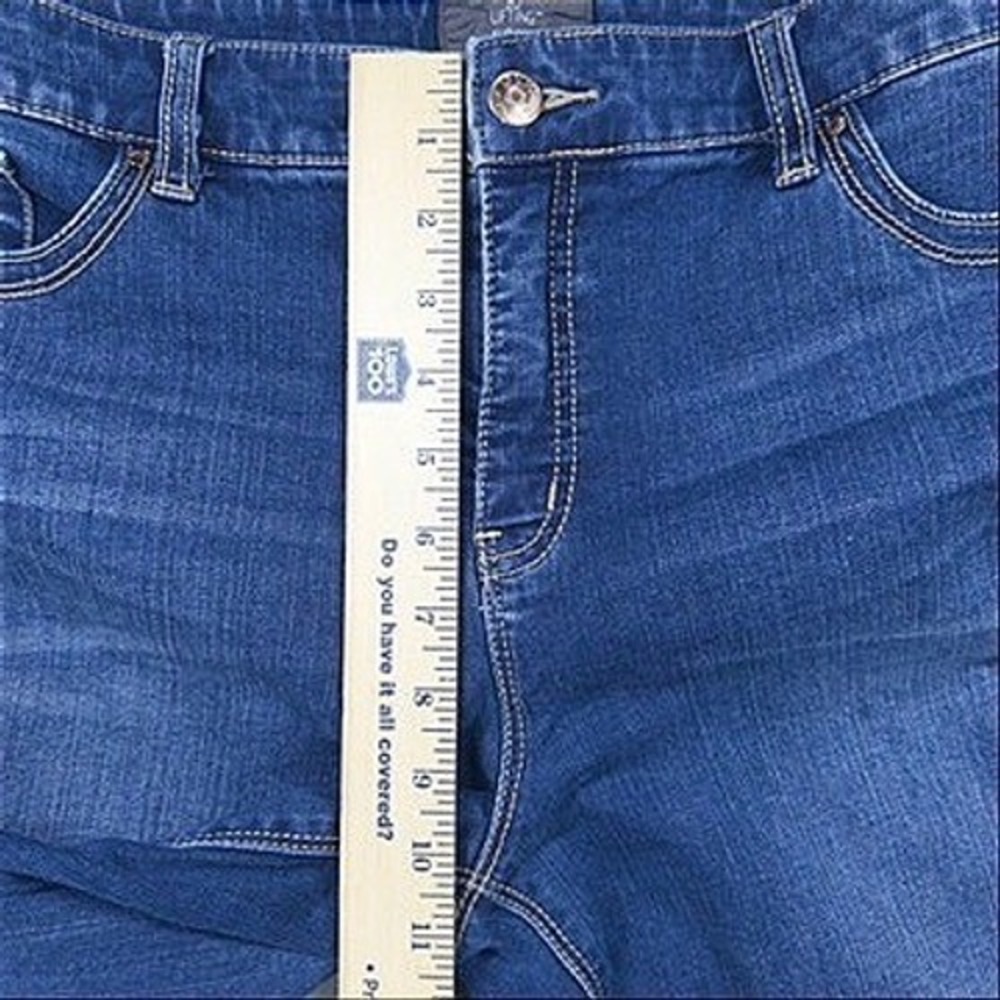 Chicos So Lifting Crop Jeans Women Size 2 Blue Stretch Slimming Denim Pants - Picture 12 of 15